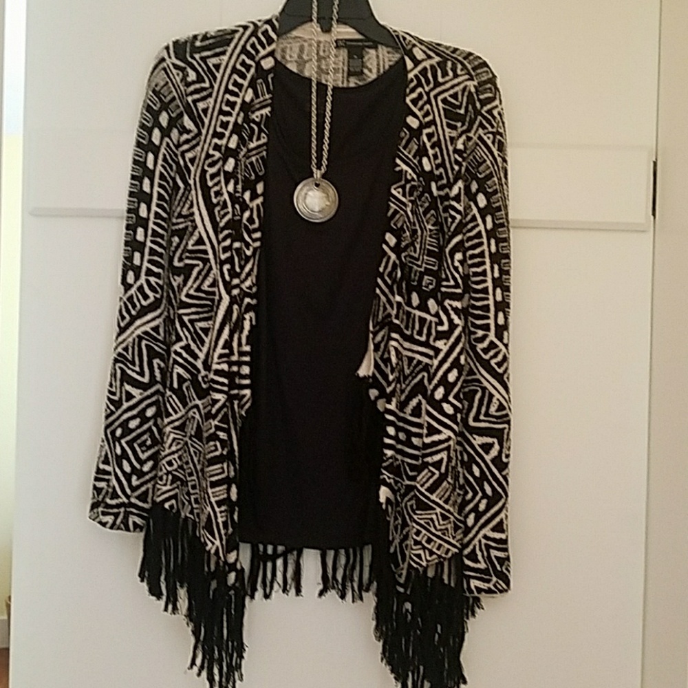 Lightweight black and white sweater